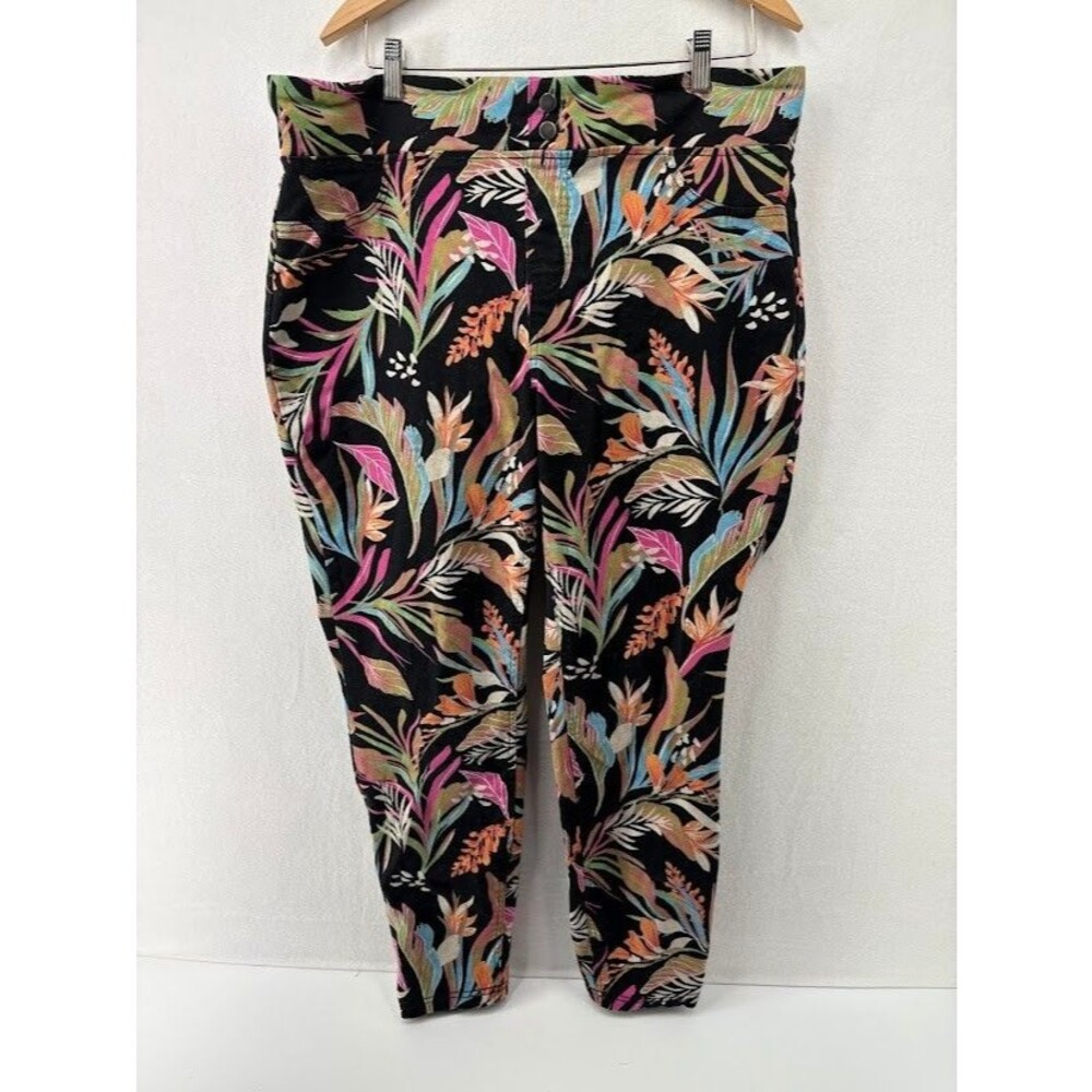 Terra and Sky Size 1X Pull on Pants Floral Tropical Print Stretchy Vacation wear